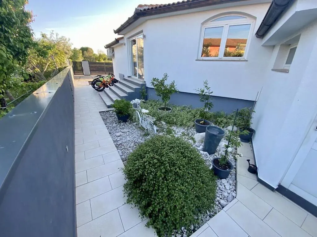 50 Shades Of Grey Villa Pula Croatia